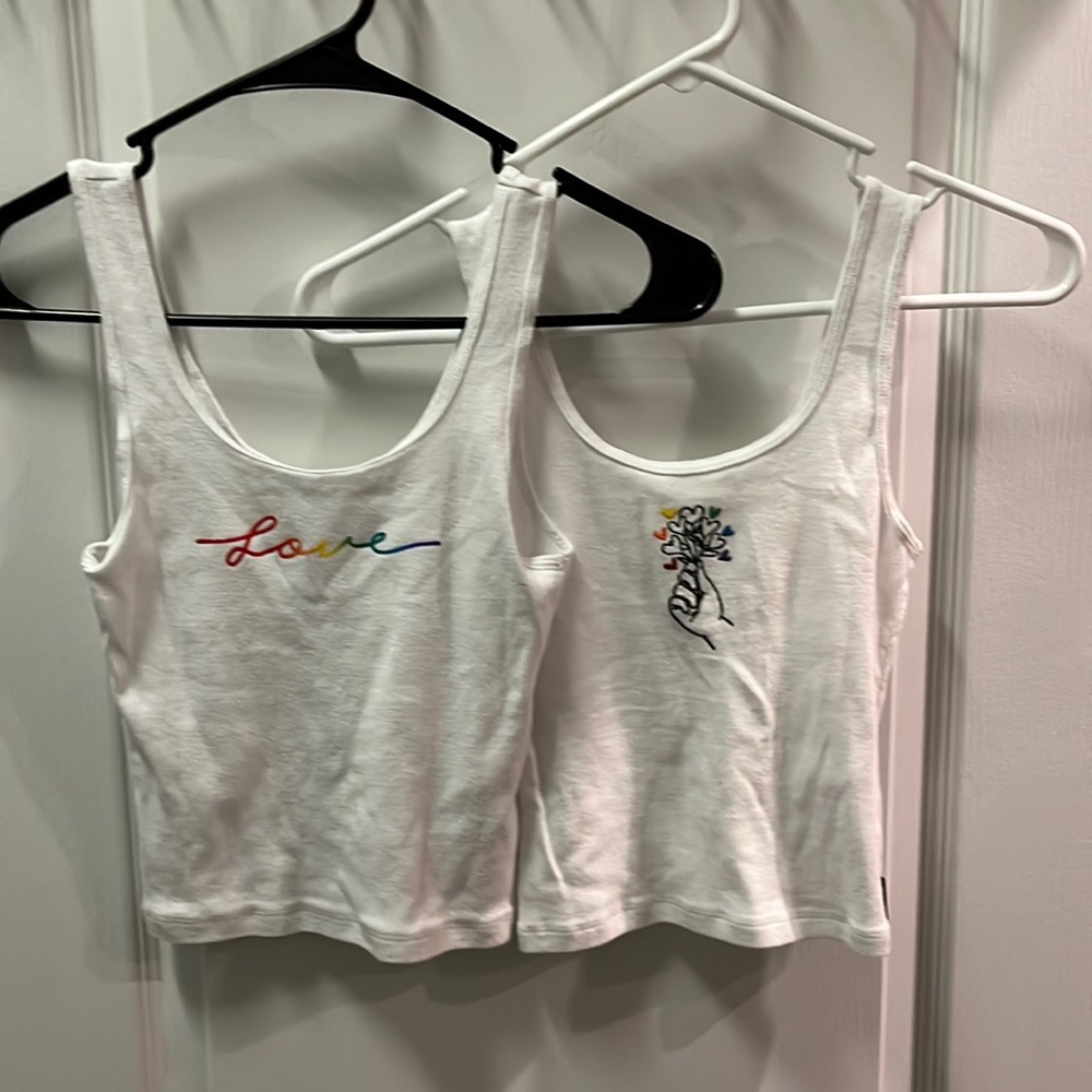 3/$20 Hollister confidence project White ribbed tank tops #Pride